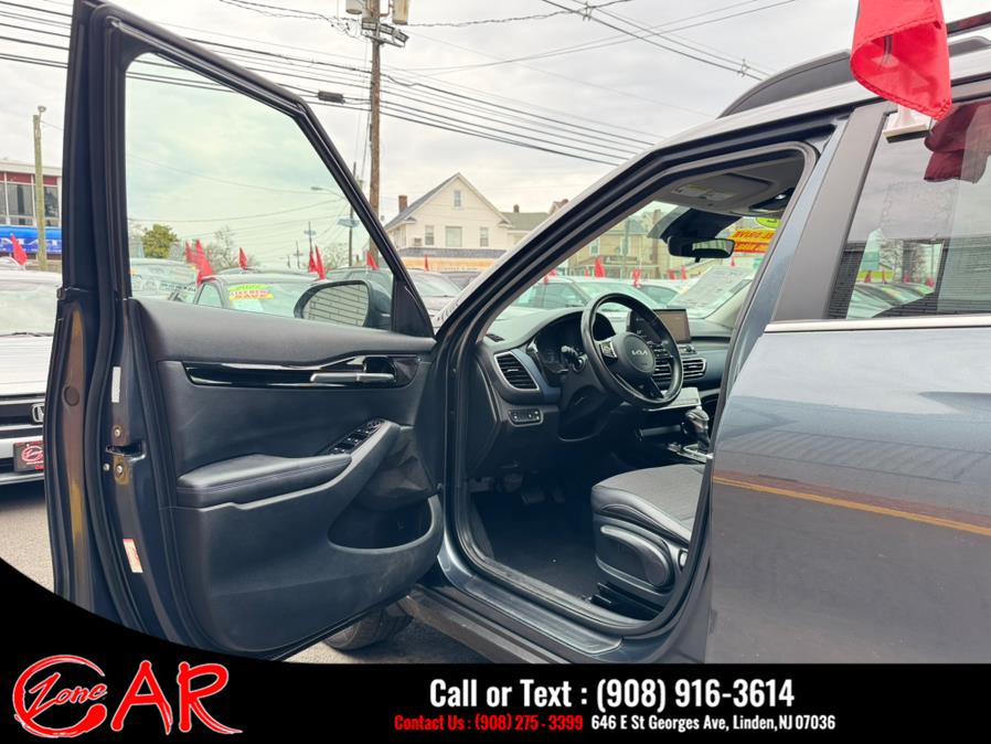 2022 Kia Seltos Nightfall DCT AWD, available for sale in Linden, New Jersey | Car Zone. Linden, New Jersey 2022 Kia Seltos Nightfall DCT AWD, available for sale in Linden, New Jersey | Car Zone. Linden, New Jersey