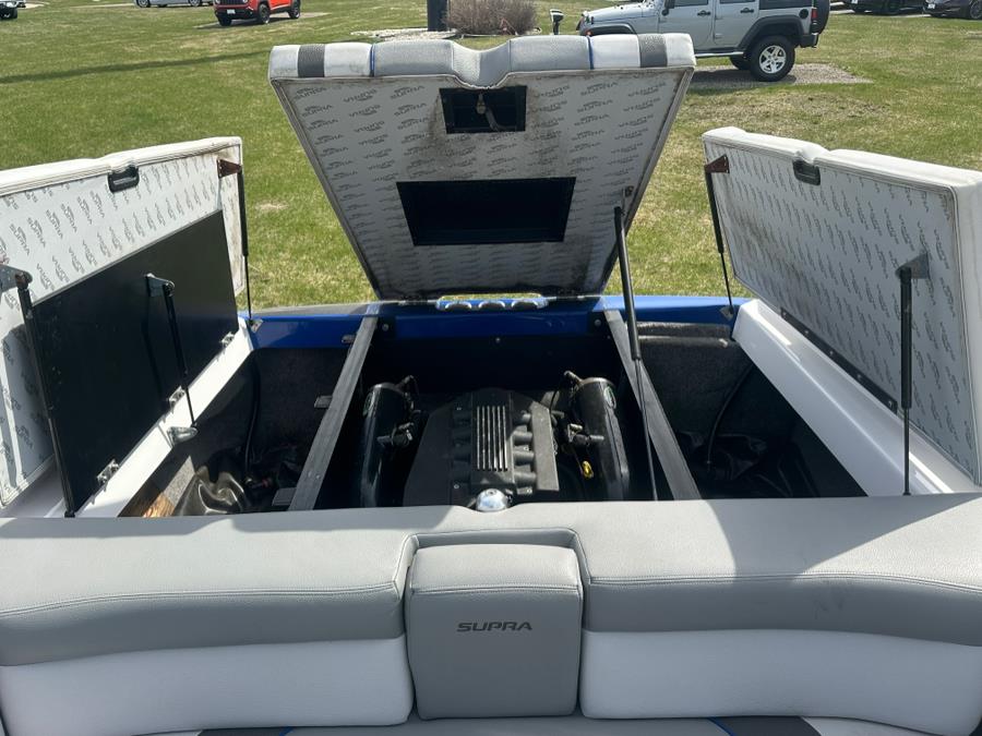 2010 Supra Sunsport 21V, available for sale in Darien, Wisconsin | Geneva Motor Cars. Darien, Wisconsin 2010 Supra Sunsport 21V, available for sale in Darien, Wisconsin | Geneva Motor Cars. Darien, Wisconsin