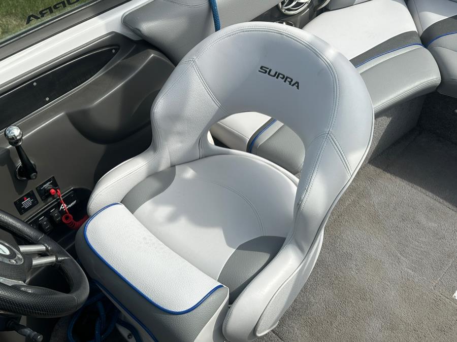 2010 Supra Sunsport 21V, available for sale in Darien, Wisconsin | Geneva Motor Cars. Darien, Wisconsin 2010 Supra Sunsport 21V, available for sale in Darien, Wisconsin | Geneva Motor Cars. Darien, Wisconsin
