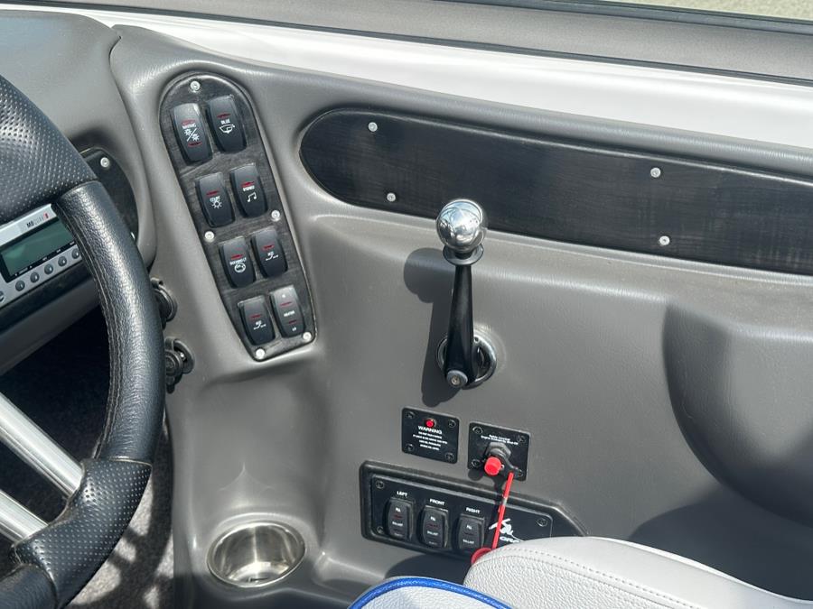 2010 Supra Sunsport 21V, available for sale in Darien, Wisconsin | Geneva Motor Cars. Darien, Wisconsin 2010 Supra Sunsport 21V, available for sale in Darien, Wisconsin | Geneva Motor Cars. Darien, Wisconsin
