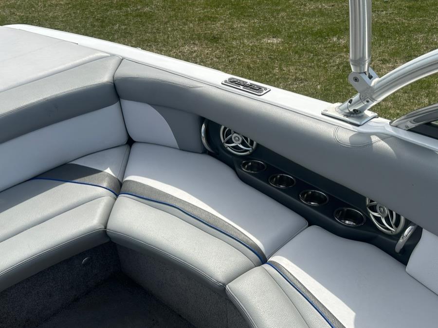 2010 Supra Sunsport 21V, available for sale in Darien, Wisconsin | Geneva Motor Cars. Darien, Wisconsin 2010 Supra Sunsport 21V, available for sale in Darien, Wisconsin | Geneva Motor Cars. Darien, Wisconsin