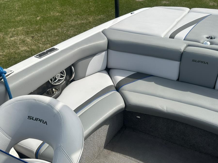 2010 Supra Sunsport 21V, available for sale in Darien, Wisconsin | Geneva Motor Cars. Darien, Wisconsin 2010 Supra Sunsport 21V, available for sale in Darien, Wisconsin | Geneva Motor Cars. Darien, Wisconsin