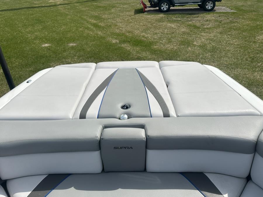 2010 Supra Sunsport 21V, available for sale in Darien, Wisconsin | Geneva Motor Cars. Darien, Wisconsin 2010 Supra Sunsport 21V, available for sale in Darien, Wisconsin | Geneva Motor Cars. Darien, Wisconsin