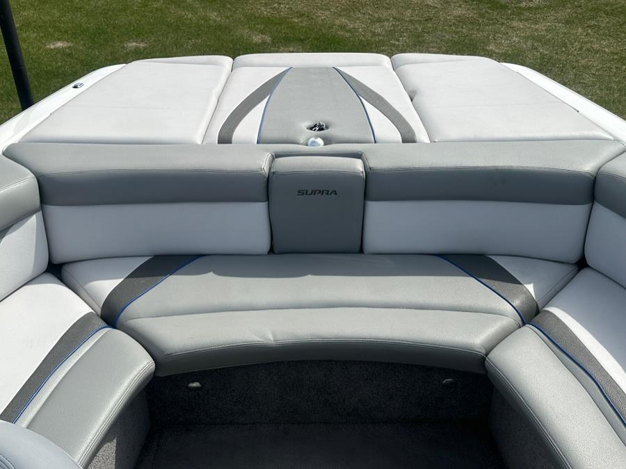 2010 Supra Sunsport 21V, available for sale in Darien, Wisconsin | Geneva Motor Cars. Darien, Wisconsin 2010 Supra Sunsport 21V, available for sale in Darien, Wisconsin | Geneva Motor Cars. Darien, Wisconsin