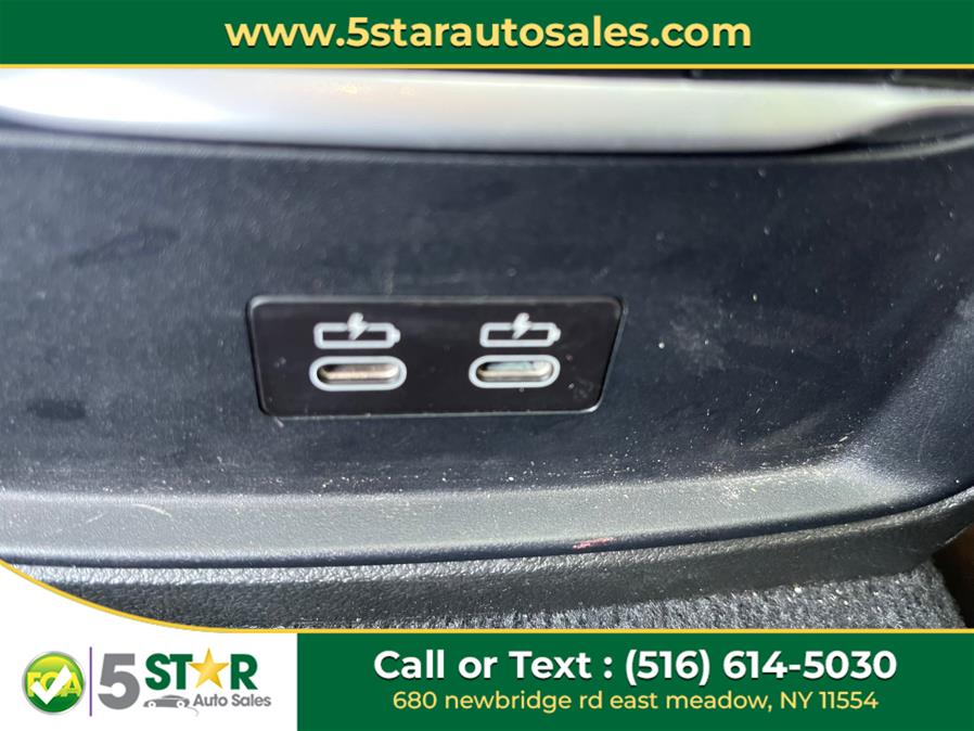2022 BMW 3 Series 330i xDrive Sedan North America, available for sale in East Meadow, New York | 5 Star Auto Sales Inc. East Meadow, New York 2022 BMW 3 Series 330i xDrive Sedan North America, available for sale in East Meadow, New York | 5 Star Auto Sales Inc. East Meadow, New York