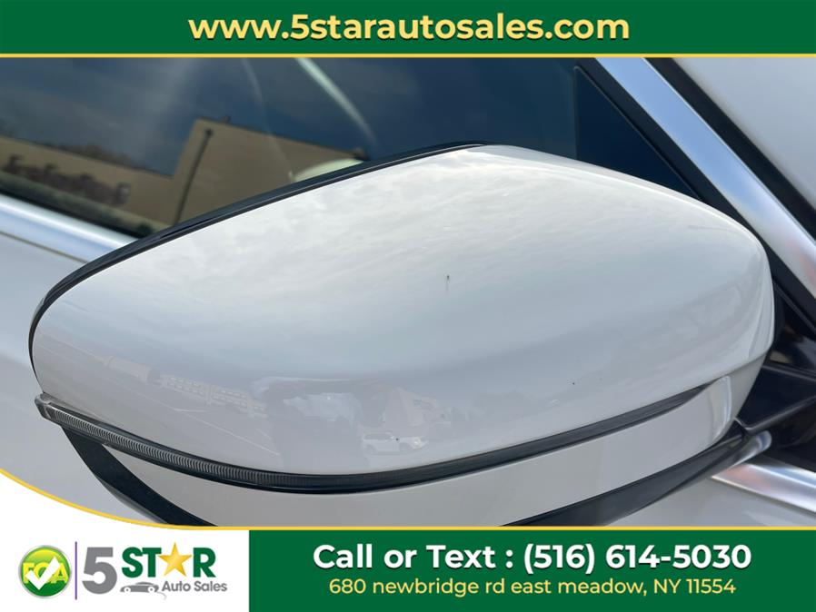 2022 BMW 3 Series 330i xDrive Sedan North America, available for sale in East Meadow, New York | 5 Star Auto Sales Inc. East Meadow, New York 2022 BMW 3 Series 330i xDrive Sedan North America, available for sale in East Meadow, New York | 5 Star Auto Sales Inc. East Meadow, New York