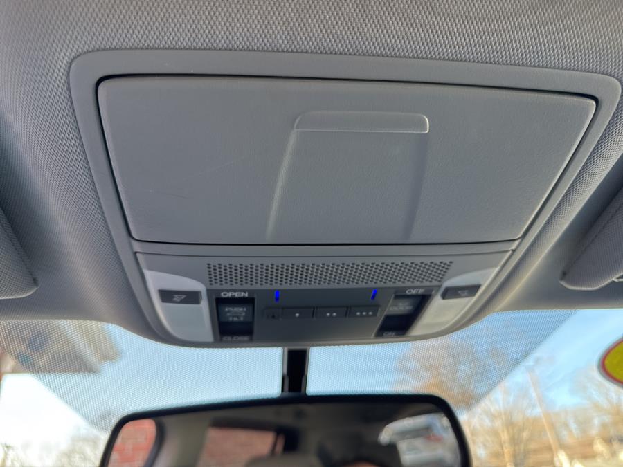2017 Acura RDX AWD, available for sale in Waterbury, Connecticut | National Auto Brokers, Inc.. Waterbury, Connecticut 2017 Acura RDX AWD, available for sale in Waterbury, Connecticut | National Auto Brokers, Inc.. Waterbury, Connecticut