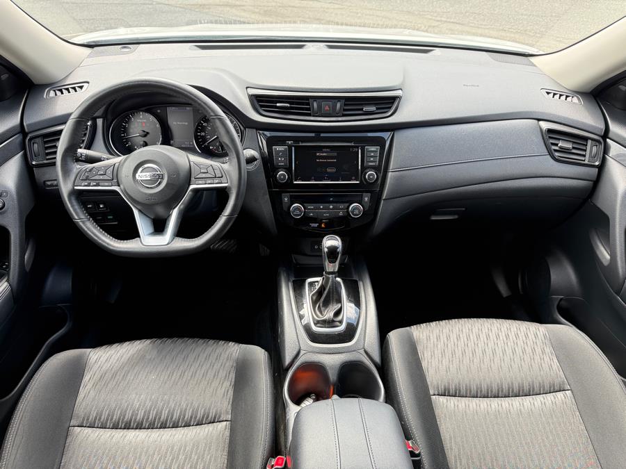 2018 Nissan Rogue AWD SV, available for sale in Lindenhurst, New York | Cargenic Automotive. Lindenhurst, New York 2018 Nissan Rogue AWD SV, available for sale in Lindenhurst, New York | Cargenic Automotive. Lindenhurst, New York