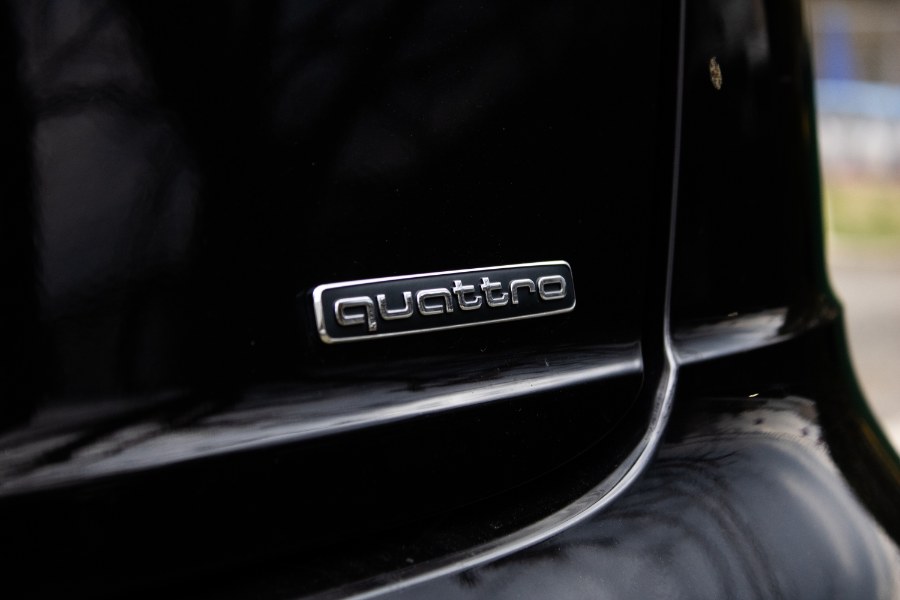 2019 Audi Q8 Premium Plus 55 TFSI quattro, available for sale in Flushing, New York | Silverline Auto Group. Flushing, New York 2019 Audi Q8 Premium Plus 55 TFSI quattro, available for sale in Flushing, New York | Silverline Auto Group. Flushing, New York