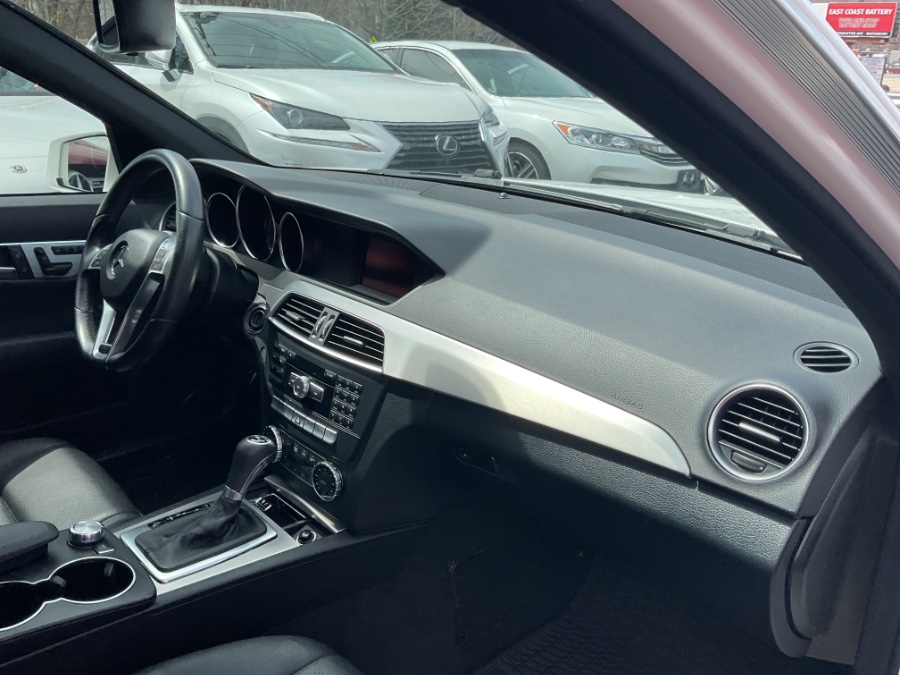 2014 Mercedes-Benz C-Class 4dr Sdn C300 Sport 4MATIC, available for sale in Waterbury, Connecticut | Jim Juliani Motors. Waterbury, Connecticut 2014 Mercedes-Benz C-Class 4dr Sdn C300 Sport 4MATIC, available for sale in Waterbury, Connecticut | Jim Juliani Motors. Waterbury, Connecticut