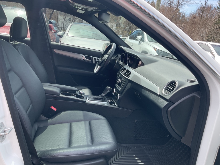 2014 Mercedes-Benz C-Class 4dr Sdn C300 Sport 4MATIC, available for sale in Waterbury, Connecticut | Jim Juliani Motors. Waterbury, Connecticut 2014 Mercedes-Benz C-Class 4dr Sdn C300 Sport 4MATIC, available for sale in Waterbury, Connecticut | Jim Juliani Motors. Waterbury, Connecticut