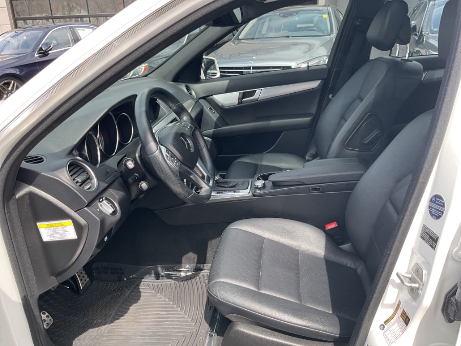 2014 Mercedes-Benz C-Class 4dr Sdn C300 Sport 4MATIC, available for sale in Waterbury, Connecticut | Jim Juliani Motors. Waterbury, Connecticut 2014 Mercedes-Benz C-Class 4dr Sdn C300 Sport 4MATIC, available for sale in Waterbury, Connecticut | Jim Juliani Motors. Waterbury, Connecticut