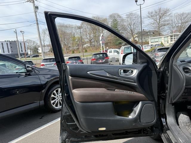2019 Infiniti Qx60 LUXE, available for sale in Stratford, Connecticut | Wiz Leasing Inc. Stratford, Connecticut 2019 Infiniti Qx60 LUXE, available for sale in Stratford, Connecticut | Wiz Leasing Inc. Stratford, Connecticut