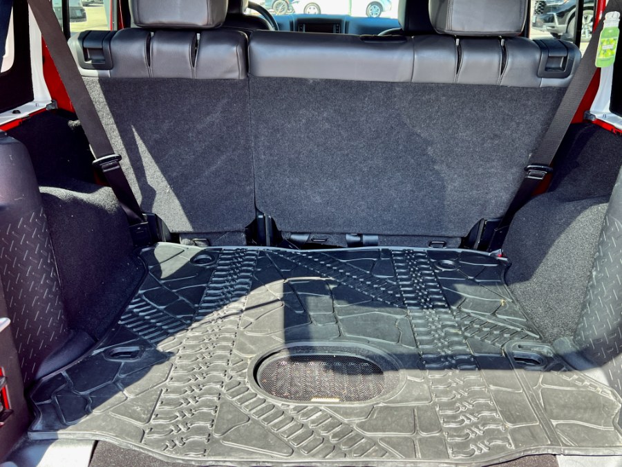 2016 Jeep Wrangler Unlimited 4WD 4dr Sahara, available for sale in Manchester, New Hampshire | Second Street Auto Sales Inc. Manchester, New Hampshire 2016 Jeep Wrangler Unlimited 4WD 4dr Sahara, available for sale in Manchester, New Hampshire | Second Street Auto Sales Inc. Manchester, New Hampshire