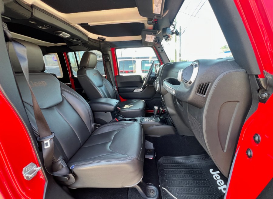 2016 Jeep Wrangler Unlimited 4WD 4dr Sahara, available for sale in Manchester, New Hampshire | Second Street Auto Sales Inc. Manchester, New Hampshire 2016 Jeep Wrangler Unlimited 4WD 4dr Sahara, available for sale in Manchester, New Hampshire | Second Street Auto Sales Inc. Manchester, New Hampshire