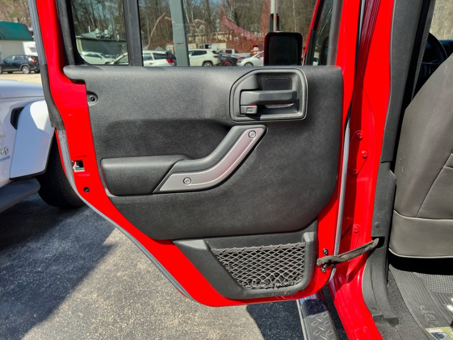2016 Jeep Wrangler Unlimited 4WD 4dr Sahara, available for sale in Manchester, New Hampshire | Second Street Auto Sales Inc. Manchester, New Hampshire 2016 Jeep Wrangler Unlimited 4WD 4dr Sahara, available for sale in Manchester, New Hampshire | Second Street Auto Sales Inc. Manchester, New Hampshire