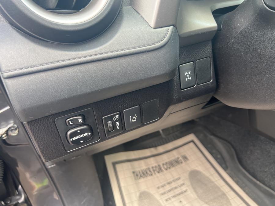 2017 Toyota RAV4 LE AWD (Natl), available for sale in Stamford, Connecticut | Harbor View Auto Sales LLC. Stamford, Connecticut 2017 Toyota RAV4 LE AWD (Natl), available for sale in Stamford, Connecticut | Harbor View Auto Sales LLC. Stamford, Connecticut