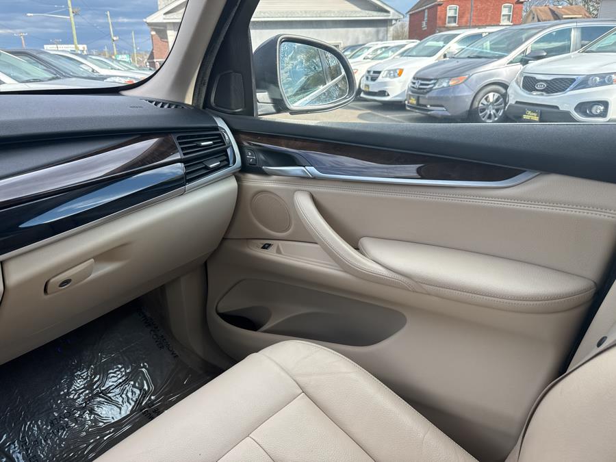 2014 BMW X5 AWD 4dr xDrive35i, available for sale in Little Ferry, New Jersey | Victoria Preowned Autos Inc. Little Ferry, New Jersey 2014 BMW X5 AWD 4dr xDrive35i, available for sale in Little Ferry, New Jersey | Victoria Preowned Autos Inc. Little Ferry, New Jersey