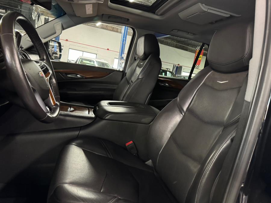 2020 Cadillac Escalade 4WD 4dr Luxury, available for sale in West Babylon , New York | MP Motors Inc. West Babylon , New York 2020 Cadillac Escalade 4WD 4dr Luxury, available for sale in West Babylon , New York | MP Motors Inc. West Babylon , New York