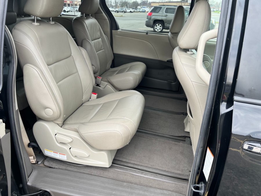 2015 Toyota Sienna 5dr 7-Pass Van XLE Premium AWD (Natl), available for sale in Hartford , Connecticut | Ledyard Auto Sale LLC. Hartford , Connecticut 2015 Toyota Sienna 5dr 7-Pass Van XLE Premium AWD (Natl), available for sale in Hartford , Connecticut | Ledyard Auto Sale LLC. Hartford , Connecticut