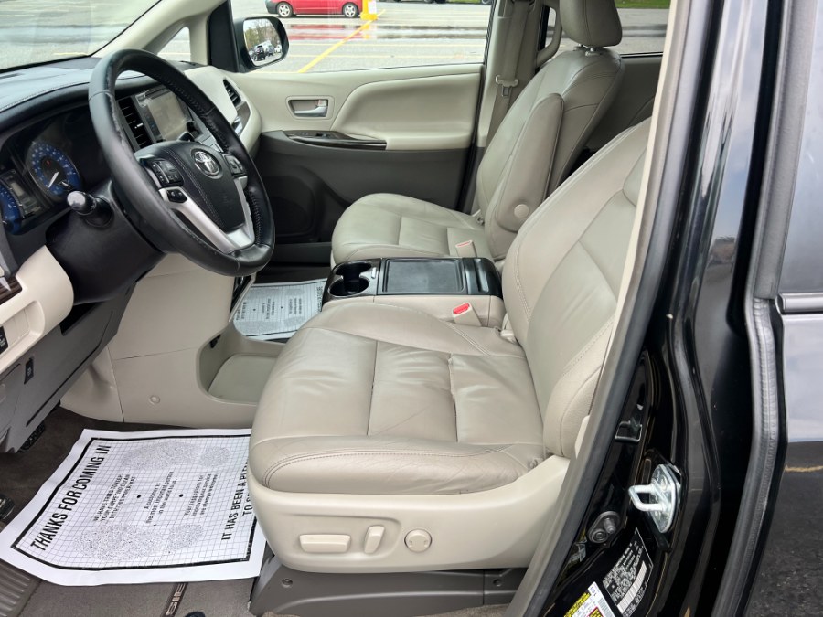 2015 Toyota Sienna 5dr 7-Pass Van XLE Premium AWD (Natl), available for sale in Hartford , Connecticut | Ledyard Auto Sale LLC. Hartford , Connecticut 2015 Toyota Sienna 5dr 7-Pass Van XLE Premium AWD (Natl), available for sale in Hartford , Connecticut | Ledyard Auto Sale LLC. Hartford , Connecticut