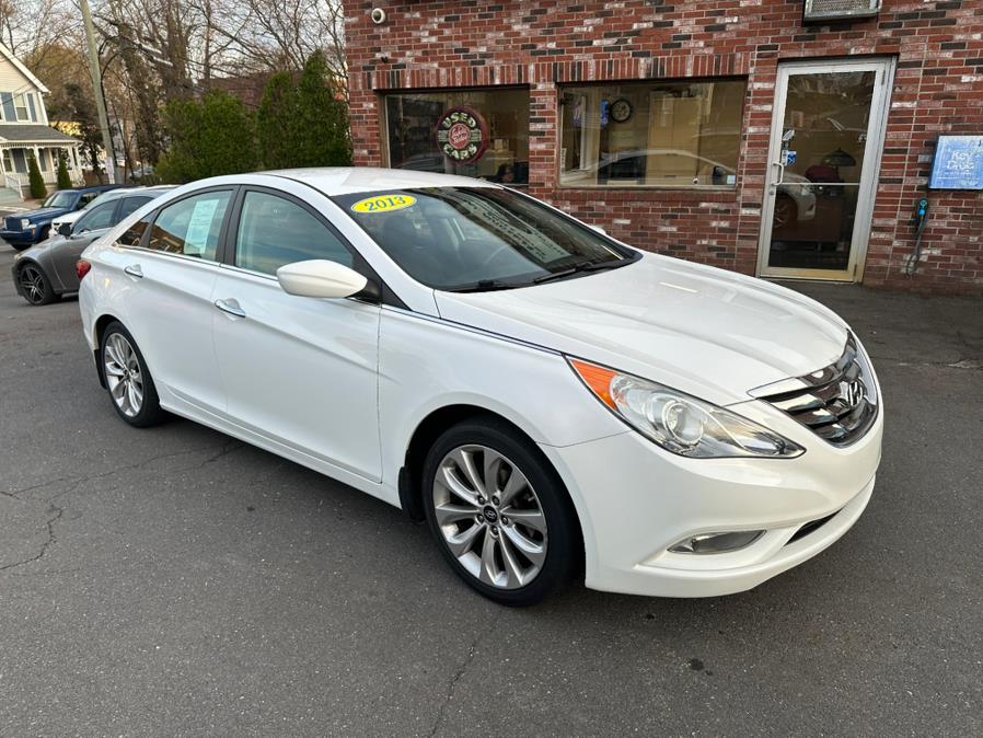 Used 2013 Hyundai Sonata in New Britain, Connecticut | Central Auto Sales & Service. New Britain, Connecticut