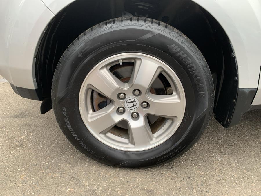 2011 Honda Pilot 4WD 4dr EX-L, available for sale in Springfield, Massachusetts | Absolute Motors Inc. Springfield, Massachusetts 2011 Honda Pilot 4WD 4dr EX-L, available for sale in Springfield, Massachusetts | Absolute Motors Inc. Springfield, Massachusetts