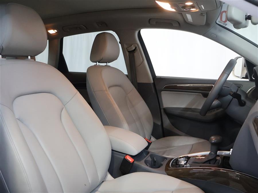 2016 Audi Q5 PREMIUM PLUS, available for sale in Paterson, New Jersey | Fast Track Motors. Paterson, New Jersey 2016 Audi Q5 PREMIUM PLUS, available for sale in Paterson, New Jersey | Fast Track Motors. Paterson, New Jersey