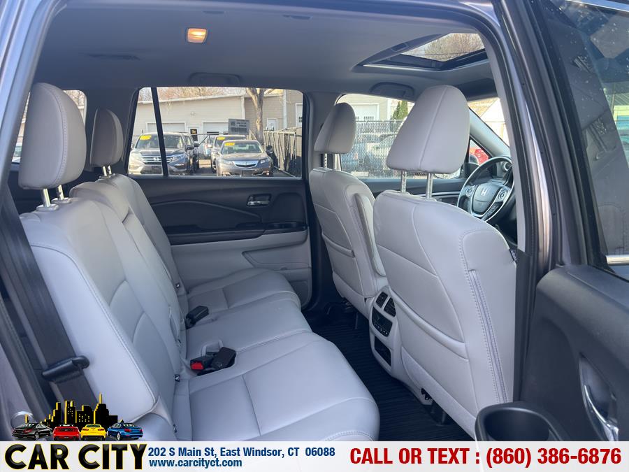 2018 Honda Pilot EX-L AWD, available for sale in East Windsor, Connecticut | Car City LLC. East Windsor, Connecticut 2018 Honda Pilot EX-L AWD, available for sale in East Windsor, Connecticut | Car City LLC. East Windsor, Connecticut