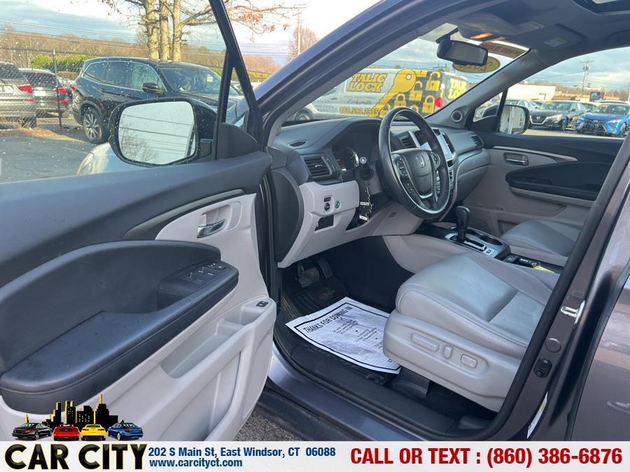 2018 Honda Pilot EX-L AWD, available for sale in East Windsor, Connecticut | Car City LLC. East Windsor, Connecticut 2018 Honda Pilot EX-L AWD, available for sale in East Windsor, Connecticut | Car City LLC. East Windsor, Connecticut