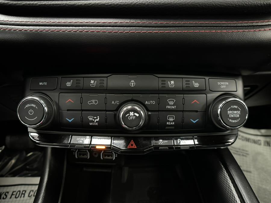 2022 Dodge Durango R/T AWD, available for sale in Massapequa Park, New York | Power Motors East. Massapequa Park, New York 2022 Dodge Durango R/T AWD, available for sale in Massapequa Park, New York | Power Motors East. Massapequa Park, New York