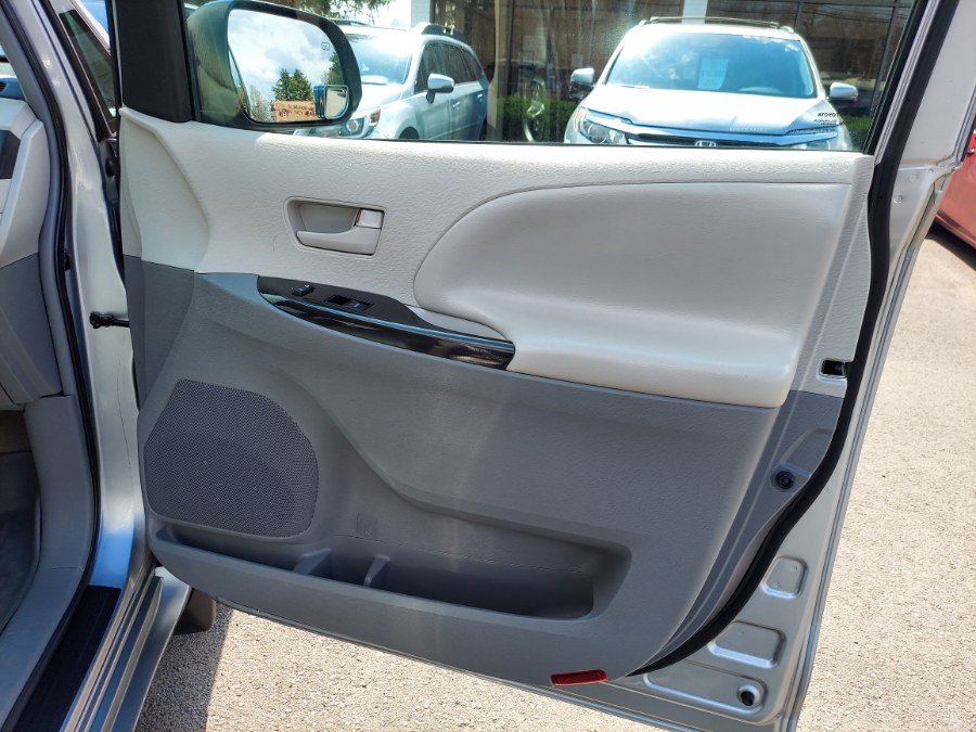 2012 Toyota Sienna 5dr 7-Pass Van V6 LE AAS FWD, available for sale in East Windsor, Connecticut | United Auto Sales of E Windsor, Inc. East Windsor, Connecticut 2012 Toyota Sienna 5dr 7-Pass Van V6 LE AAS FWD, available for sale in East Windsor, Connecticut | United Auto Sales of E Windsor, Inc. East Windsor, Connecticut