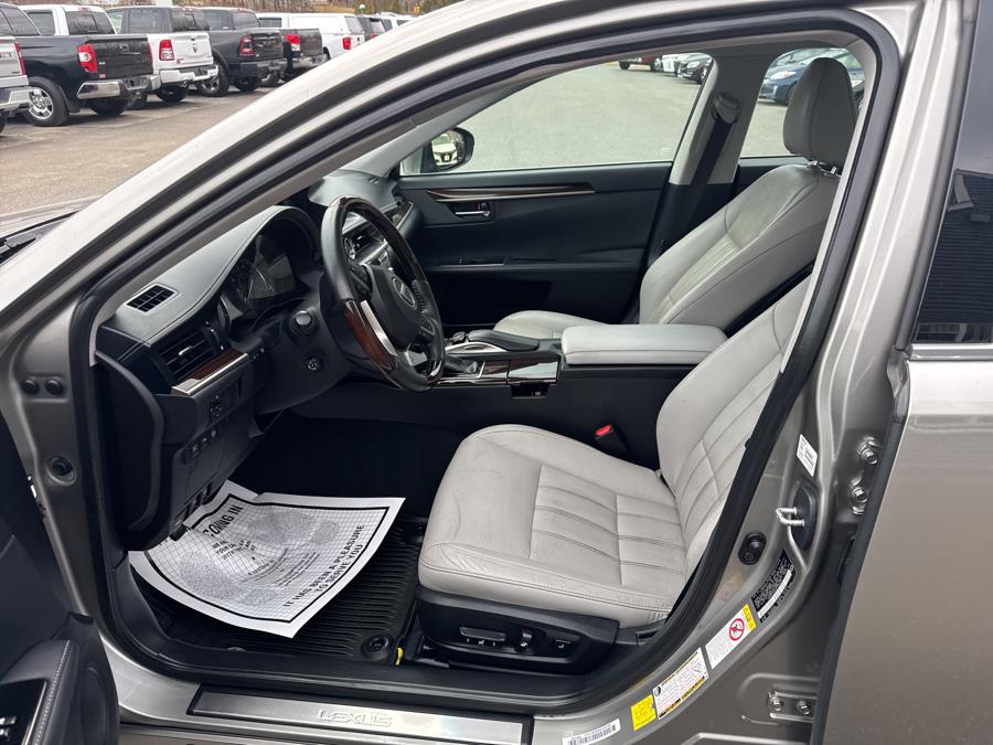2016 Lexus ES 350 4dr Sdn, available for sale in Bangor , Maine | Pray's Auto Sales . Bangor , Maine 2016 Lexus ES 350 4dr Sdn, available for sale in Bangor , Maine | Pray's Auto Sales . Bangor , Maine