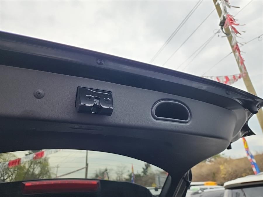 2021 Hyundai Kona Electric Ultimate FWD, available for sale in Islip, New York | L.I. Auto Gallery. Islip, New York 2021 Hyundai Kona Electric Ultimate FWD, available for sale in Islip, New York | L.I. Auto Gallery. Islip, New York