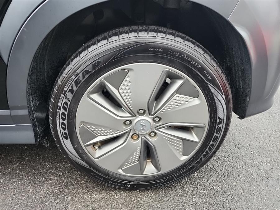 2021 Hyundai Kona Electric Ultimate FWD, available for sale in Islip, New York | L.I. Auto Gallery. Islip, New York 2021 Hyundai Kona Electric Ultimate FWD, available for sale in Islip, New York | L.I. Auto Gallery. Islip, New York