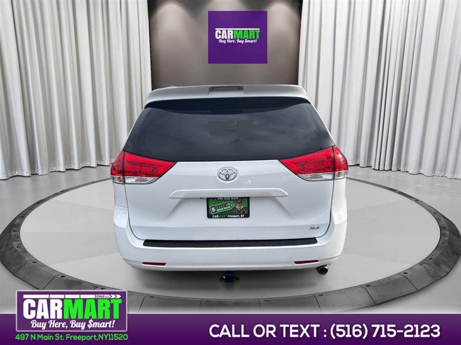 2014 Toyota Sienna 5dr 7-Pass Van V6 XLE AAS FWD, available for sale in Freeport, New York | Carmart One LLC. Freeport, New York 2014 Toyota Sienna 5dr 7-Pass Van V6 XLE AAS FWD, available for sale in Freeport, New York | Carmart One LLC. Freeport, New York