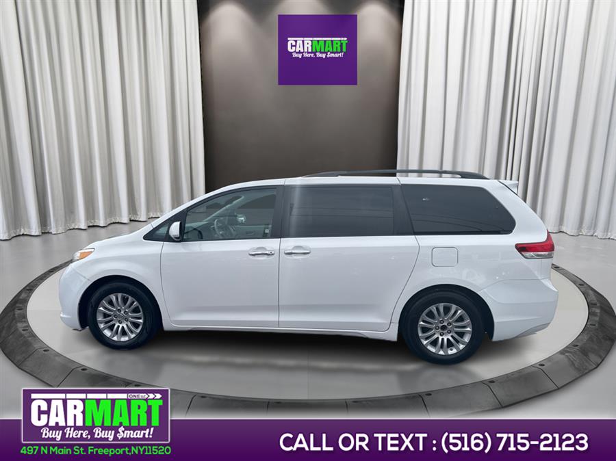 2014 Toyota Sienna 5dr 7-Pass Van V6 XLE AAS FWD, available for sale in Freeport, New York | Carmart One LLC. Freeport, New York 2014 Toyota Sienna 5dr 7-Pass Van V6 XLE AAS FWD, available for sale in Freeport, New York | Carmart One LLC. Freeport, New York