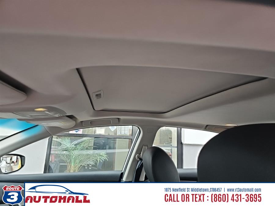 2015 Nissan Altima 4dr Sdn V6 3.5 SL *Ltd Avail*, available for sale in Middletown, Connecticut | RT 3 AUTO MALL LLC. Middletown, Connecticut 2015 Nissan Altima 4dr Sdn V6 3.5 SL *Ltd Avail*, available for sale in Middletown, Connecticut | RT 3 AUTO MALL LLC. Middletown, Connecticut