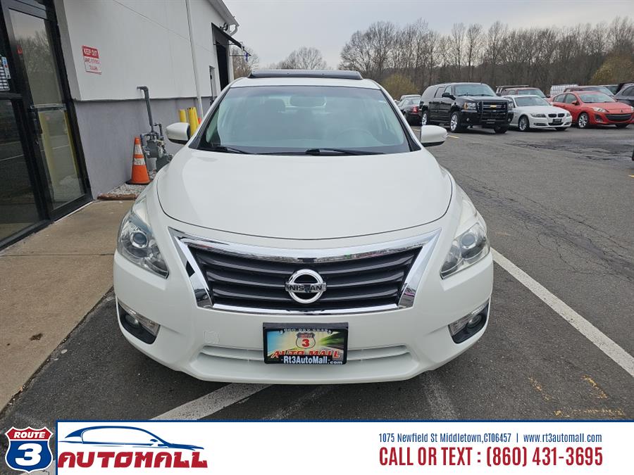 2015 Nissan Altima 4dr Sdn V6 3.5 SL *Ltd Avail*, available for sale in Middletown, Connecticut | RT 3 AUTO MALL LLC. Middletown, Connecticut 2015 Nissan Altima 4dr Sdn V6 3.5 SL *Ltd Avail*, available for sale in Middletown, Connecticut | RT 3 AUTO MALL LLC. Middletown, Connecticut