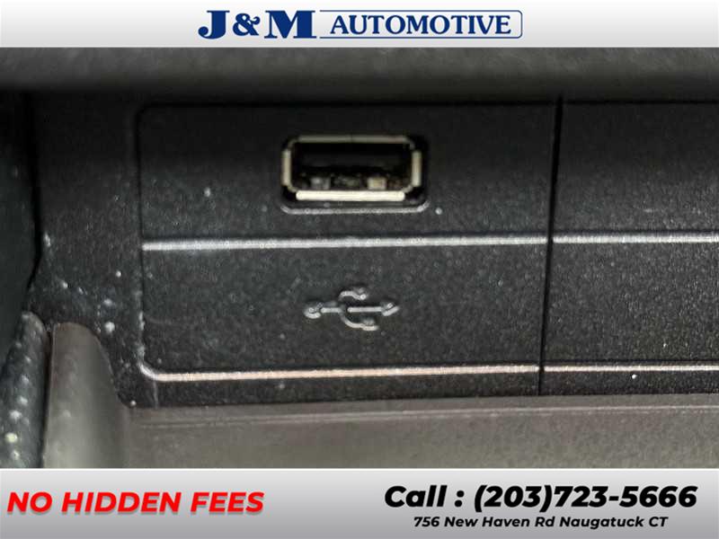 2015 Ford Mustang V6, available for sale in Naugatuck, Connecticut | J&M Automotive Sls&Svc LLC. Naugatuck, Connecticut 2015 Ford Mustang V6, available for sale in Naugatuck, Connecticut | J&M Automotive Sls&Svc LLC. Naugatuck, Connecticut