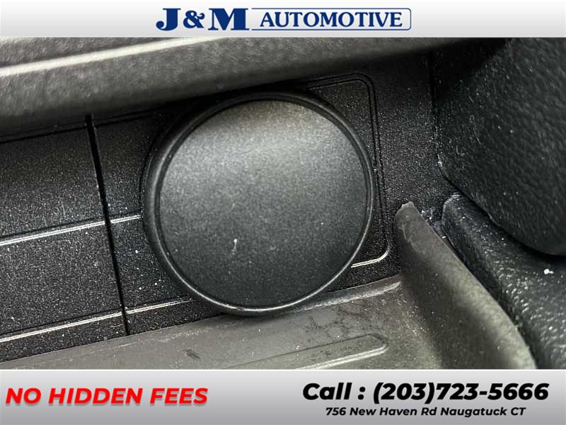 2015 Ford Mustang V6, available for sale in Naugatuck, Connecticut | J&M Automotive Sls&Svc LLC. Naugatuck, Connecticut 2015 Ford Mustang V6, available for sale in Naugatuck, Connecticut | J&M Automotive Sls&Svc LLC. Naugatuck, Connecticut
