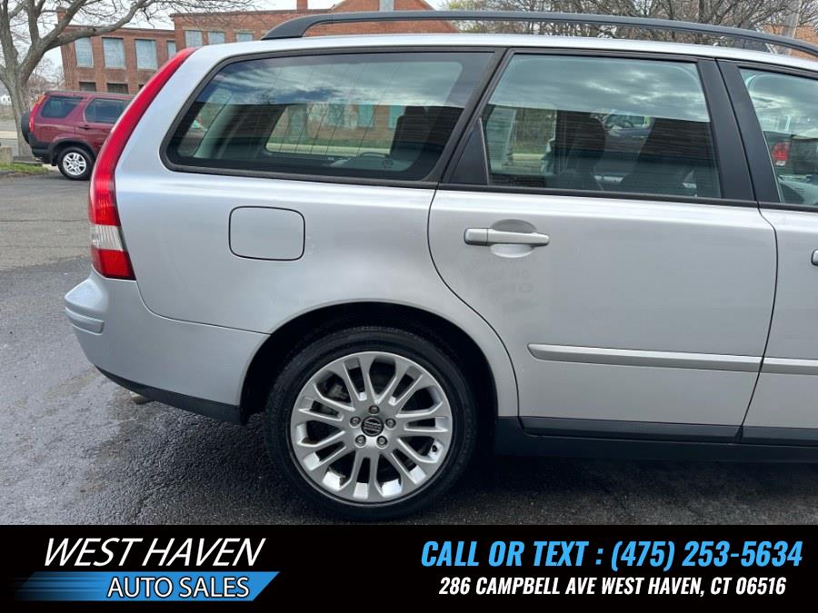 2005 Volvo V50 2.5L Turbo AWD Auto, available for sale in West Haven, Connecticut | West Haven Auto Sales LLC. West Haven, Connecticut 2005 Volvo V50 2.5L Turbo AWD Auto, available for sale in West Haven, Connecticut | West Haven Auto Sales LLC. West Haven, Connecticut