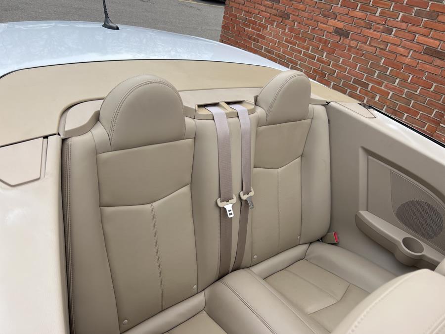2012 Chrysler 200 2dr Conv Limited, available for sale in Waterbury, Connecticut | National Auto Brokers, Inc.. Waterbury, Connecticut 2012 Chrysler 200 2dr Conv Limited, available for sale in Waterbury, Connecticut | National Auto Brokers, Inc.. Waterbury, Connecticut