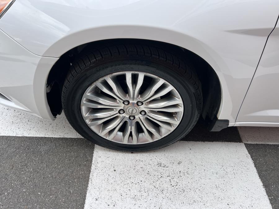 2012 Chrysler 200 2dr Conv Limited, available for sale in Waterbury, Connecticut | National Auto Brokers, Inc.. Waterbury, Connecticut 2012 Chrysler 200 2dr Conv Limited, available for sale in Waterbury, Connecticut | National Auto Brokers, Inc.. Waterbury, Connecticut