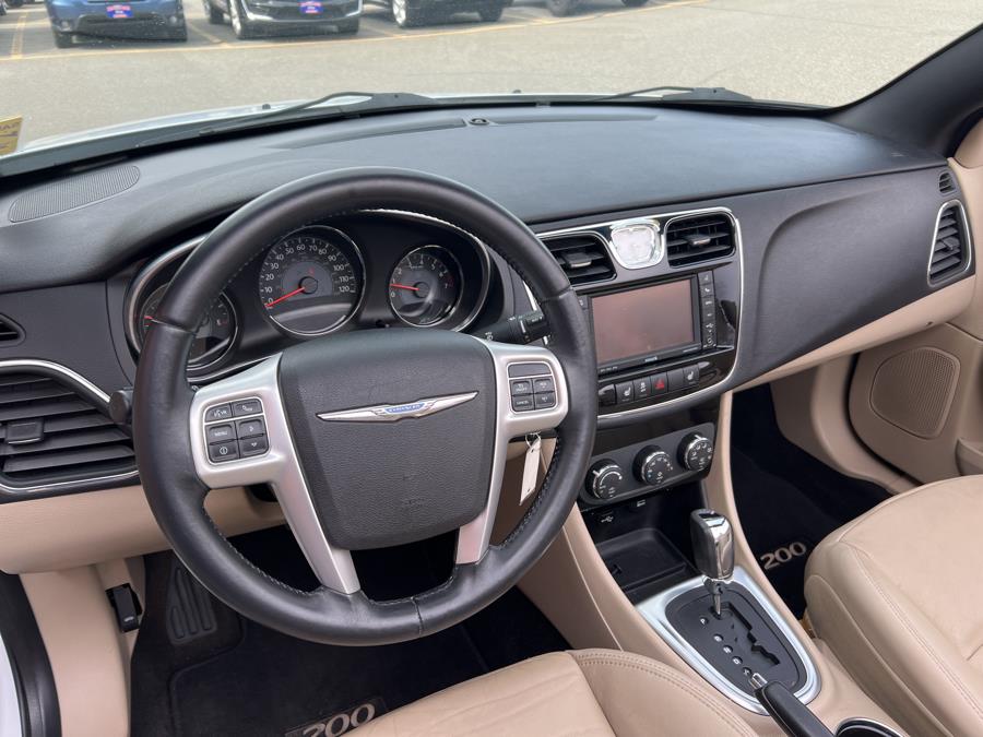2012 Chrysler 200 2dr Conv Limited, available for sale in Waterbury, Connecticut | National Auto Brokers, Inc.. Waterbury, Connecticut 2012 Chrysler 200 2dr Conv Limited, available for sale in Waterbury, Connecticut | National Auto Brokers, Inc.. Waterbury, Connecticut
