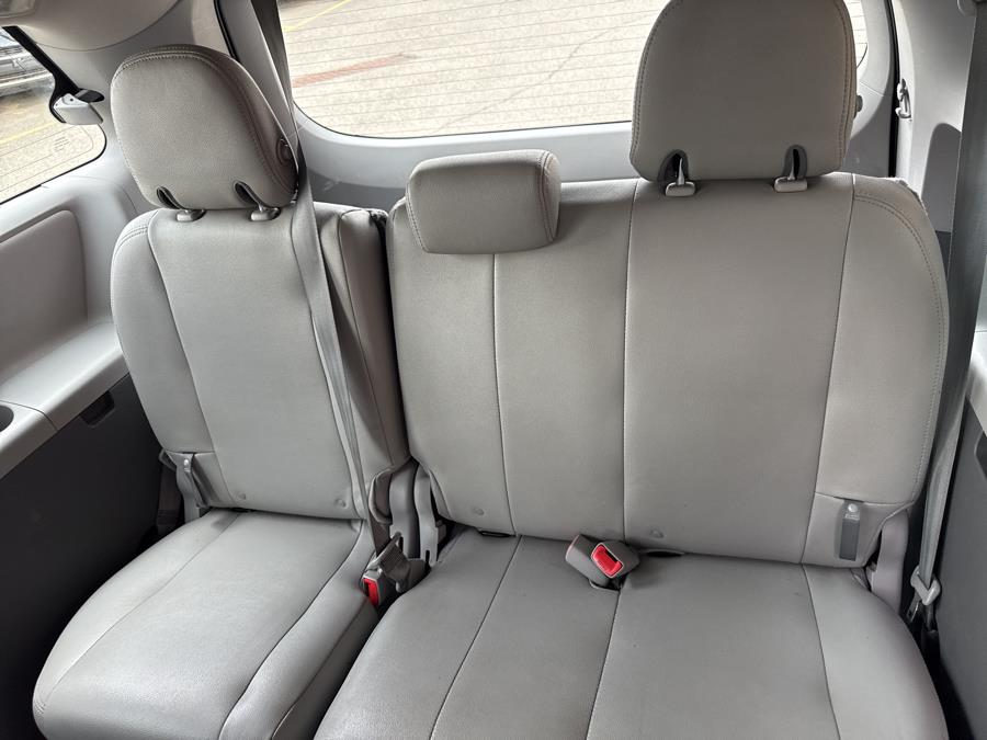 2015 Toyota Sienna 5dr 7-Pass Van L FWD, available for sale in Waterbury, Connecticut | National Auto Brokers, Inc.. Waterbury, Connecticut 2015 Toyota Sienna 5dr 7-Pass Van L FWD, available for sale in Waterbury, Connecticut | National Auto Brokers, Inc.. Waterbury, Connecticut