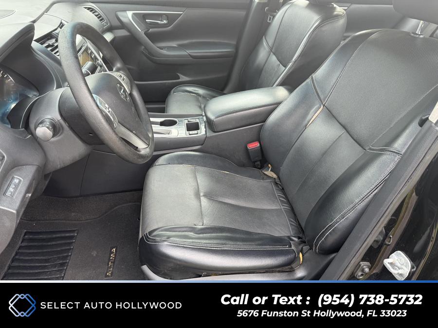 2016 Nissan Altima 2.5 SV Sedan 4D, available for sale in Hollywood, Florida | Select Auto Hollywood. Hollywood, Florida 2016 Nissan Altima 2.5 SV Sedan 4D, available for sale in Hollywood, Florida | Select Auto Hollywood. Hollywood, Florida