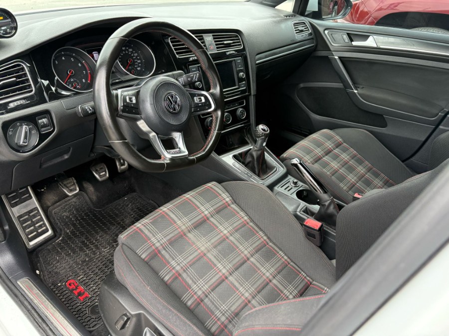 2020 Volkswagen Golf GTI 2.0T S Manual, available for sale in Hollywood, Florida | Select Auto Hollywood. Hollywood, Florida 2020 Volkswagen Golf GTI 2.0T S Manual, available for sale in Hollywood, Florida | Select Auto Hollywood. Hollywood, Florida