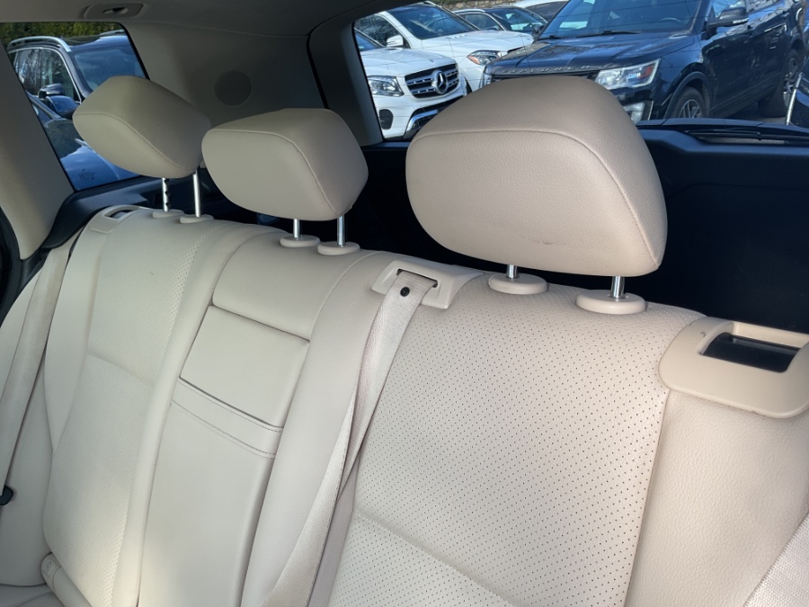 2015 Mercedes-Benz GLK-Class 4MATIC 4dr GLK350, available for sale in Waterbury, Connecticut | Jim Juliani Motors. Waterbury, Connecticut 2015 Mercedes-Benz GLK-Class 4MATIC 4dr GLK350, available for sale in Waterbury, Connecticut | Jim Juliani Motors. Waterbury, Connecticut