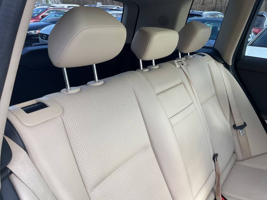 2015 Mercedes-Benz GLK-Class 4MATIC 4dr GLK350, available for sale in Waterbury, Connecticut | Jim Juliani Motors. Waterbury, Connecticut 2015 Mercedes-Benz GLK-Class 4MATIC 4dr GLK350, available for sale in Waterbury, Connecticut | Jim Juliani Motors. Waterbury, Connecticut
